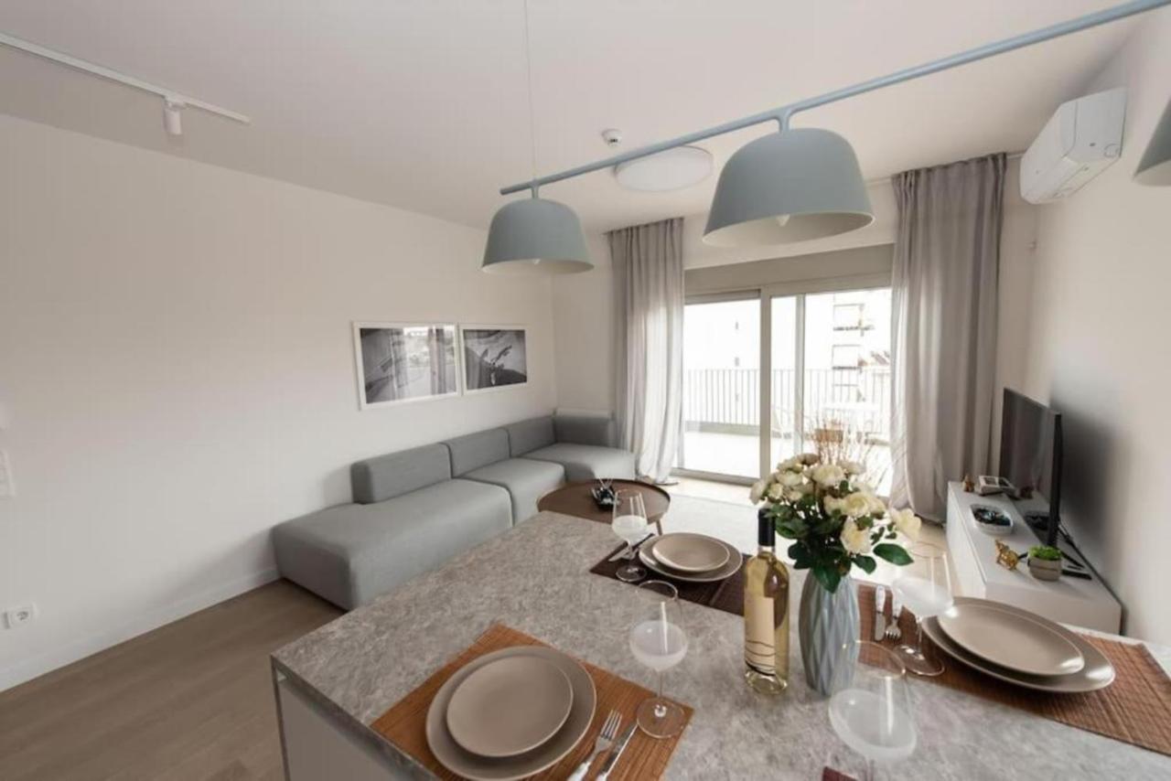 Brand-New Flat With A City View Athen Exterior foto
